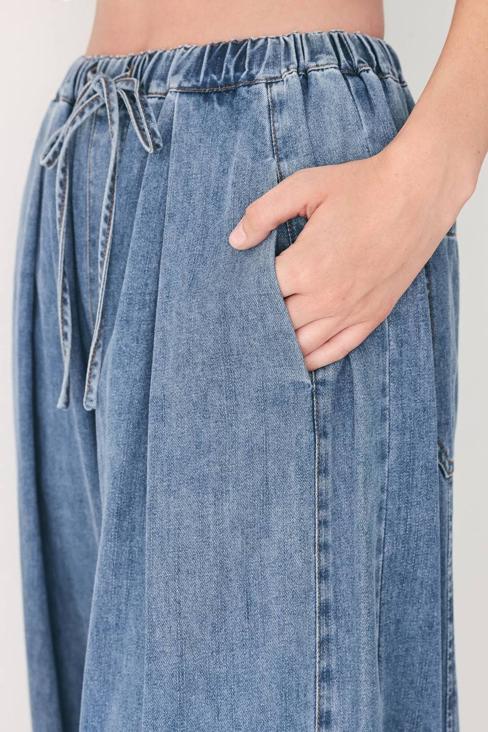 Joanna Washed Wide Leg Denim Pant